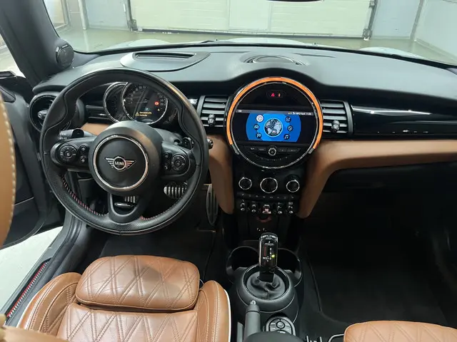 MINI Cooper Mini 2.0 John Works Chili 2019 Benzine 5