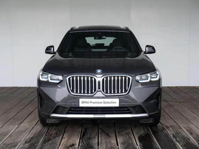 BMW X3 xDrive30e 2022 Hybride Benzine 3