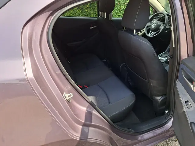 Mazda 2 1.5 Skyactiv-G Skylease+ 2015 Benzine 16