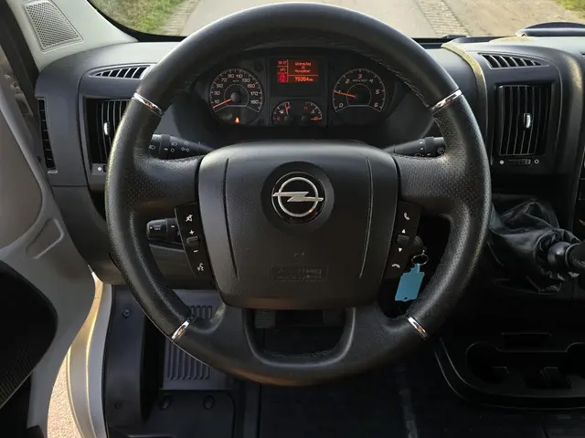 Opel Movano 2.2D 140 L2H2 Edition 2023 Diesel 22