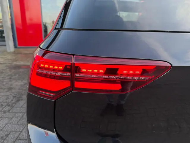 Volkswagen Golf 2.0 TSI GTI Panorama 2021 Benzine 7