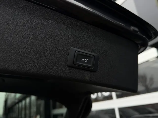 Audi A4 Avant 1.8 TFSI Business Edition 2014 Benzine 18