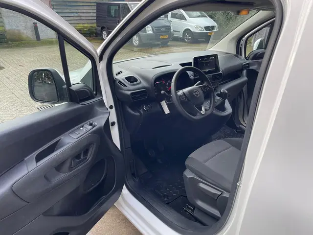 Opel Combo 1.5D EURO6, 76pk 2019 Diesel 16
