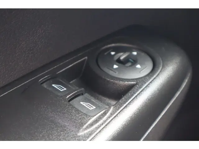 Ford Transit Courier 1.0 Trend 2019 Benzine 22