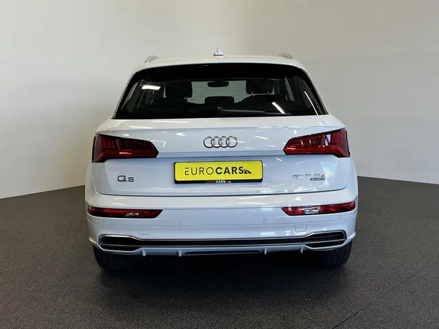 Audi Q5 50 TFSI e S edition 2020 Hybride Benzine 6