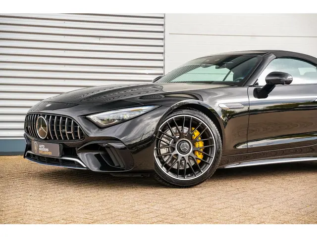 Mercedes-Benz SL Roadster AMG 63 4MATIC+ 2023 Benzine 31
