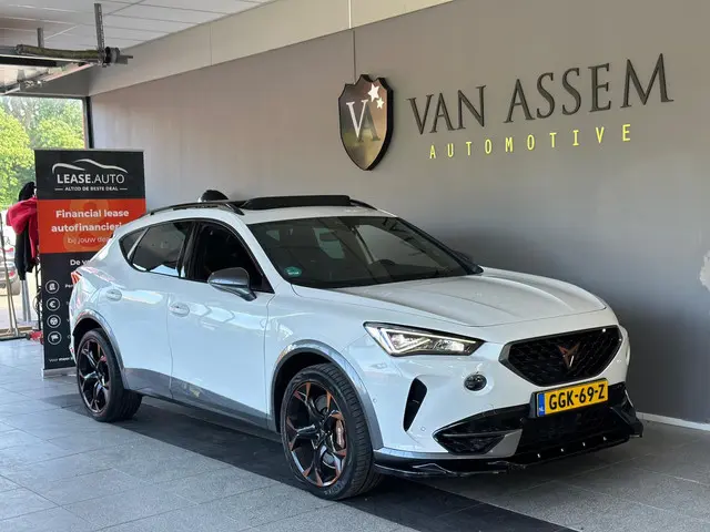 CUPRA Formentor 2.0 TSI 4DRIVE|MAXTON|MILTEK 2021 Benzine 4