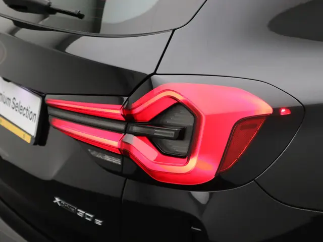 BMW X3 xDrive30e 2022 Hybride Benzine 36