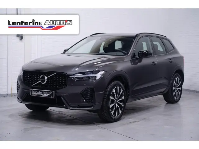Volvo XC60 B5 Plus Dark 2023 Benzine