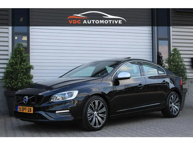 Volvo S60 2.0 T5 R-Design 2015 Benzine