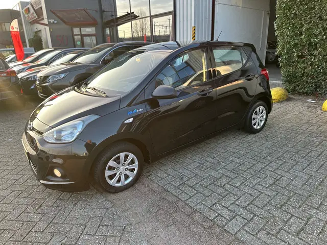 Hyundai i10 1.0i i-Drive 2014 Benzine 5