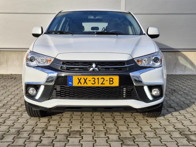 Mitsubishi ASX 1.6 Cleartec Connect 2018 Benzine 3