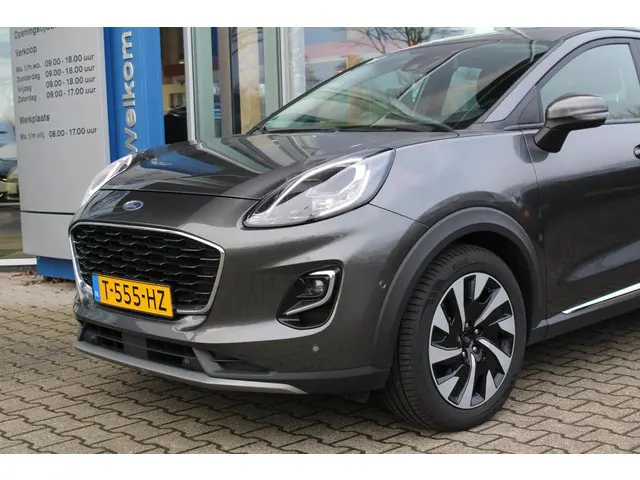 Ford Puma 1.0 EcoBoost Hybrid Titanium 2023 Benzine 35