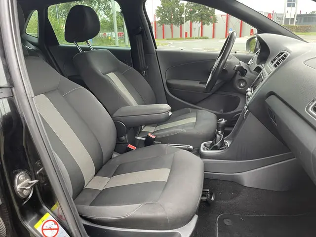 Volkswagen Polo 1.2 TSI 2013 Benzine 15