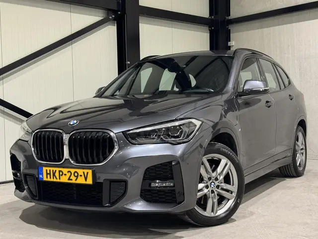 BMW X1 xDrive25e M-Sport 2021 Hybride Benzine 23