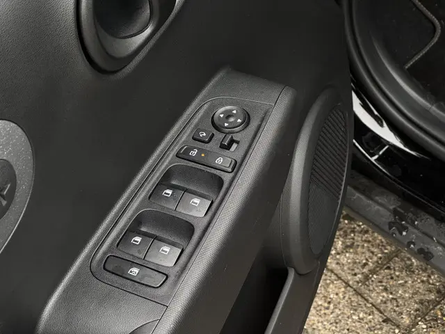 Hyundai Inster E-Motion 49 kWh 2025 Elektrisch 20