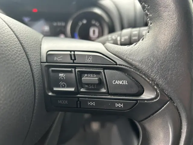 Toyota Yaris 1.5 VVT-i Executive 2022 Benzine 11