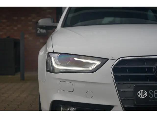 Audi A4 Avant 1.8 TFSI S-line 2013 Benzine 11