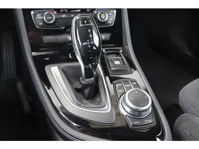 BMW 2 Serie Active Tourer 218i Executive 2019 Benzine 26