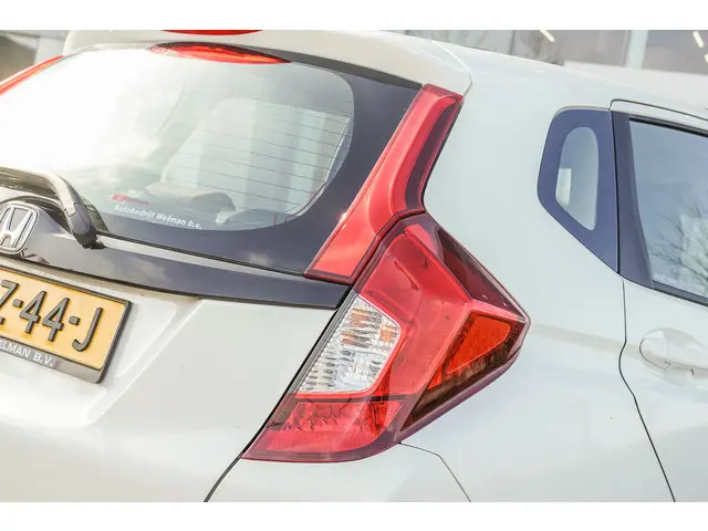 Honda Jazz 1.3i VTEC COMFORT 2017 Benzine 31