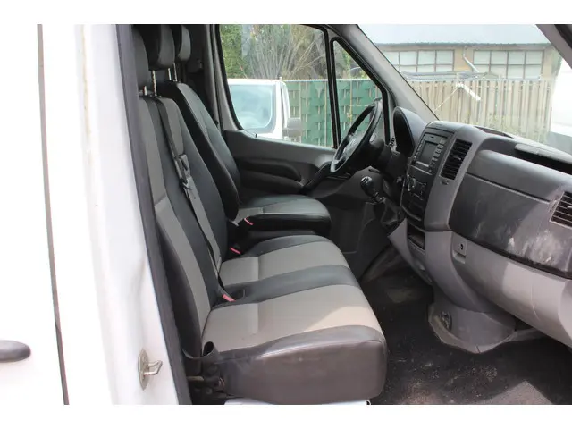 Volkswagen Crafter 32 2.0 TDI L1H1 2017 Diesel 19