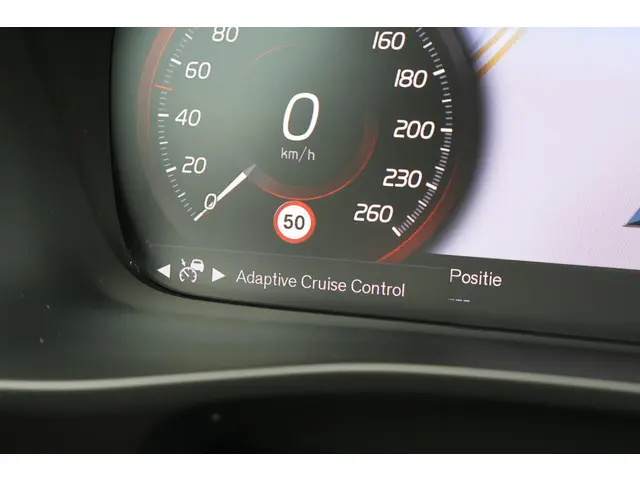 Volvo XC40 T5 Recharge R-Design 2020 Hybride Benzine 44