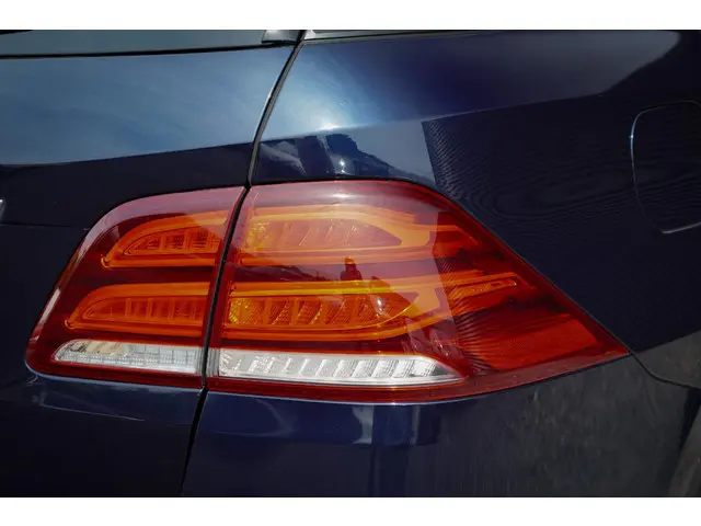 Mercedes-Benz GLE 500 e 4MATIC 2016 Hybride Benzine 35