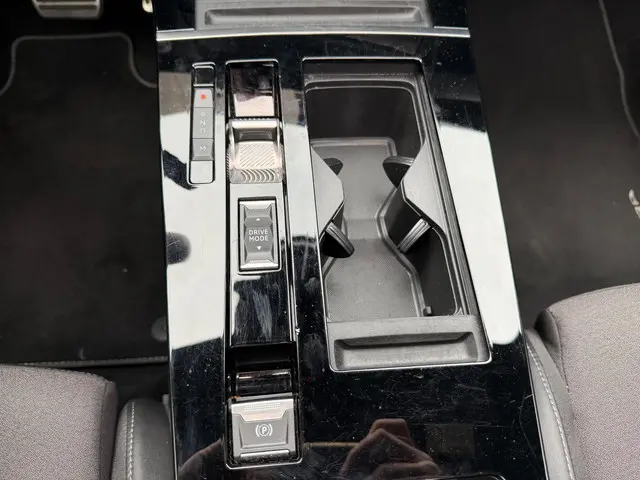 Opel Astra 1.2 GS Line Automaat Pano 360 2023 Benzine 19