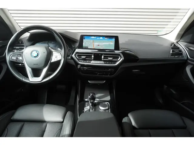 BMW X3 xDrive30e 2022 Hybride Benzine 9