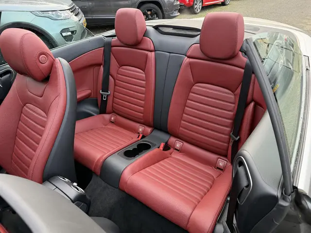 Mercedes-Benz C-Klasse 200 4matic AMG 2017 Benzine 20