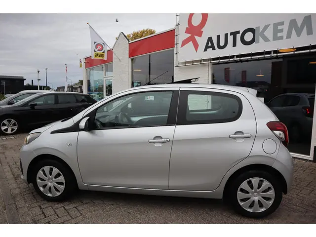 Peugeot 108 1.0 e-VTi ACTIVE-SKY 2014 Benzine 2