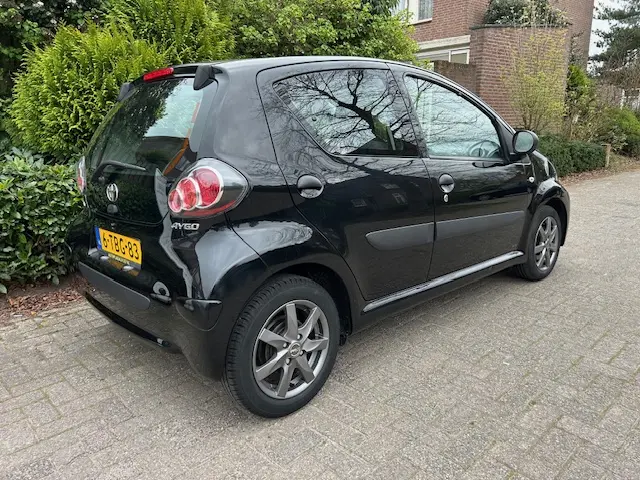Toyota Aygo 1.0 VVT-i Now 2014 Benzine 7