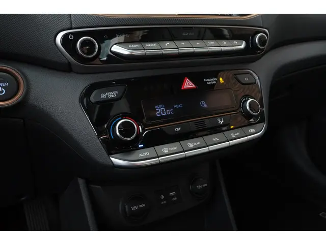 Hyundai IONIQ Premium EV 2018 Elektrisch 17