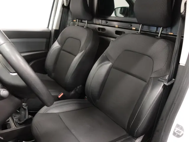 Renault Express 1.5 dCi 75 Comfort 2022 Diesel 28