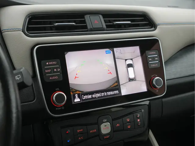 Nissan Leaf N-Connecta 40 kWh 2020 Elektrisch 16