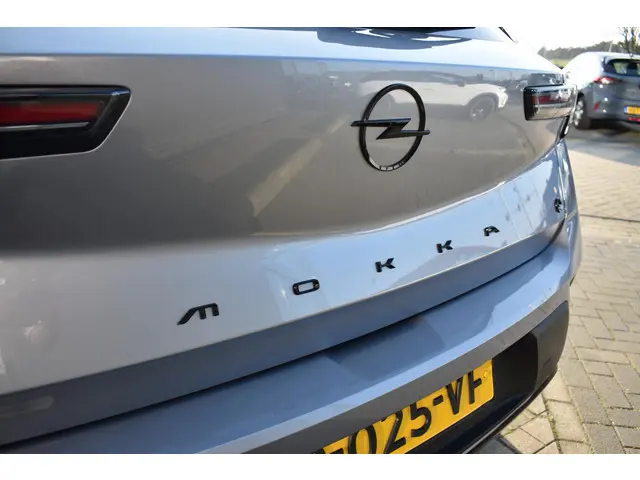 Opel Mokka-e Ultimate 50-kWh 11kw bl. 2022 Elektrisch 19