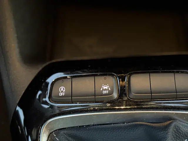 Opel Corsa Export prijs 1.2 Edition 2022 Benzine 14