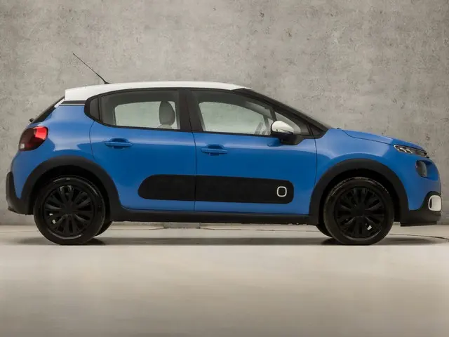 Citroën C3 1.2 PureTech Sport 2016 Benzine 4