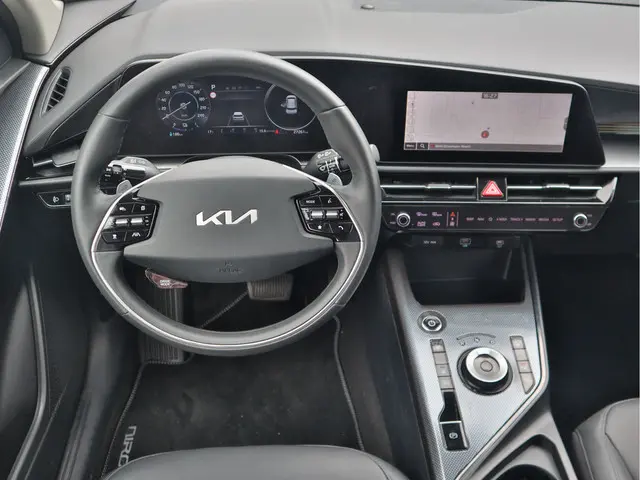 Kia Niro EV DynamicLine 64.8 kWh 2022 Elektrisch 10
