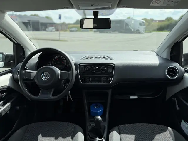 Volkswagen up! 1.0 take up! BlueMotion 2015 Benzine 13