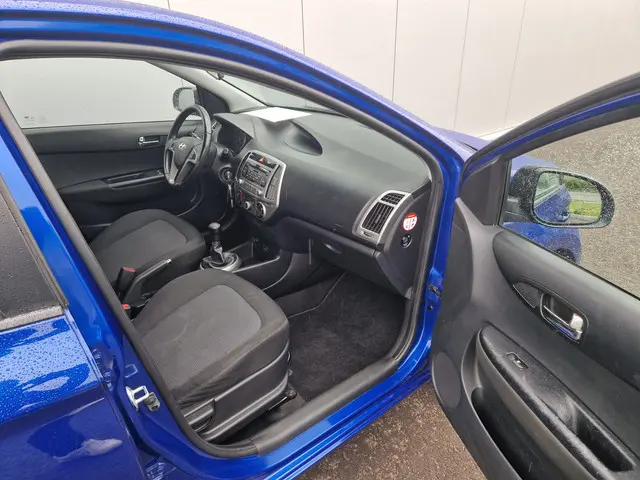 Hyundai i20 1.2i i-Motion 2012 Benzine 12
