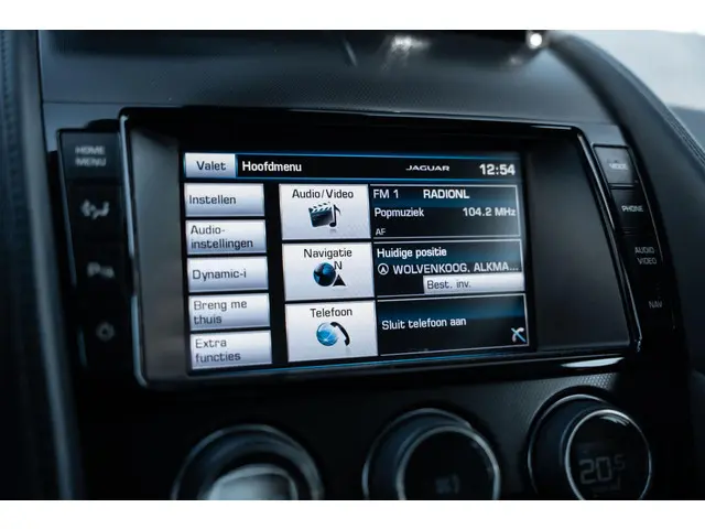 Jaguar F-Type 3.0 V6 S Convertible 2013 Benzine 13