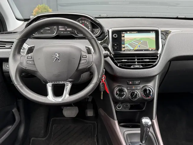 Peugeot 2008 1.2 PureTech Blue Lion 2016 Benzine 3