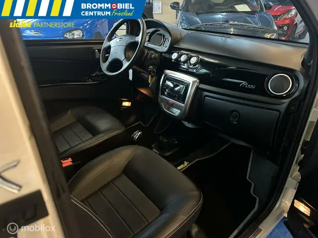 Microcar M.go Brommobiel SXI DCI 2012 Diesel 8