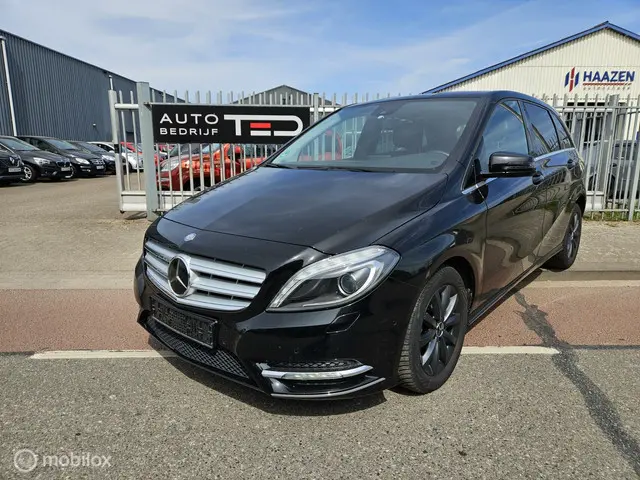 Mercedes-Benz B-Klasse 200 Prestige 2013 Benzine