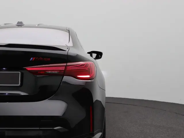 BMW M4 CS Coupé 2026 Benzine 24