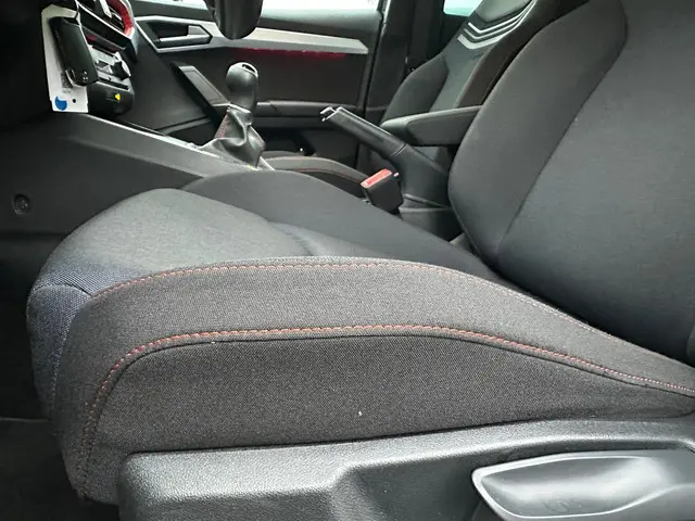 SEAT Ibiza 1.0 EcoTSI FR 2022 Benzine 19