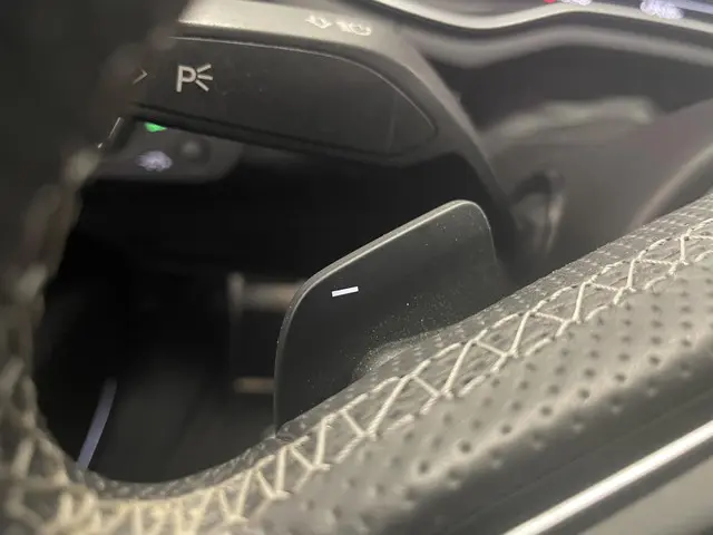 Audi A4 Avant 40 TFSI S edition 2020 Benzine 38
