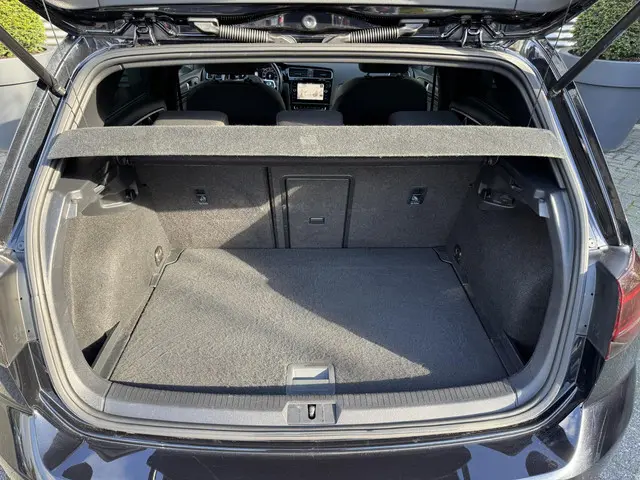 Volkswagen Golf 2.0 TSI GTI TCR 2019 Benzine 27