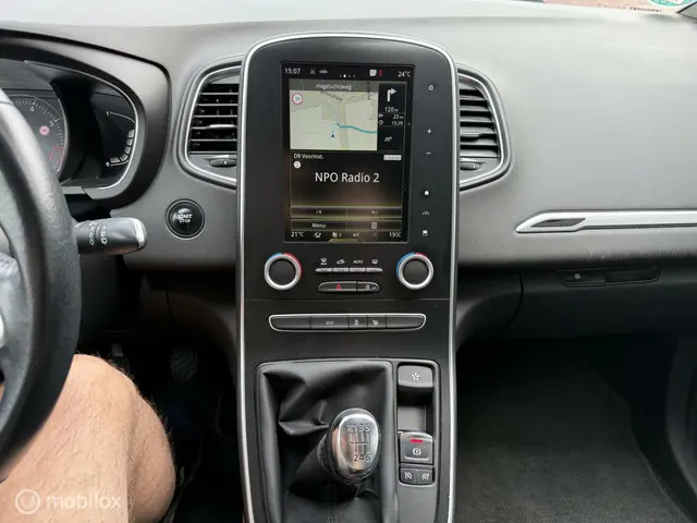Renault Scénic 1.2 TCe Intens TREKHAAK 2017 Benzine 16